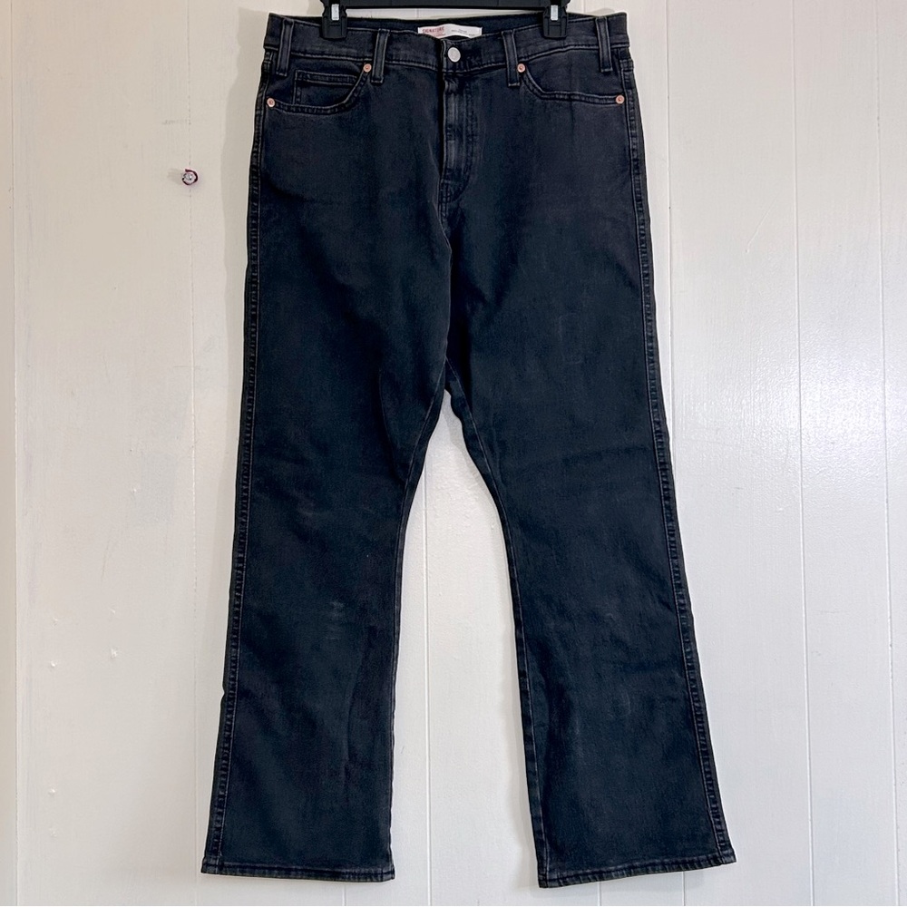 Levi Signature Jeans Black Charcoal High Rise Kick Boot Cut Denim Jeans Size 12.